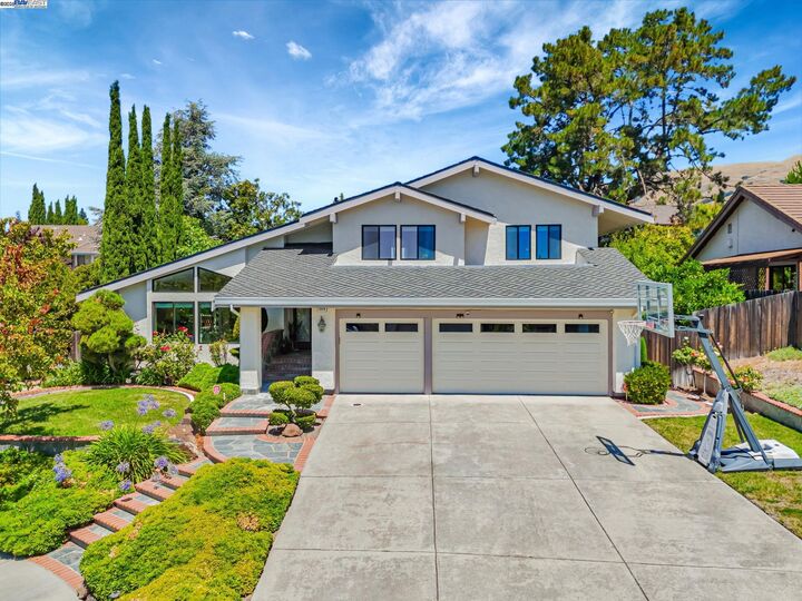 1054 Geronimo Ct  Fremont CA 94539 photo