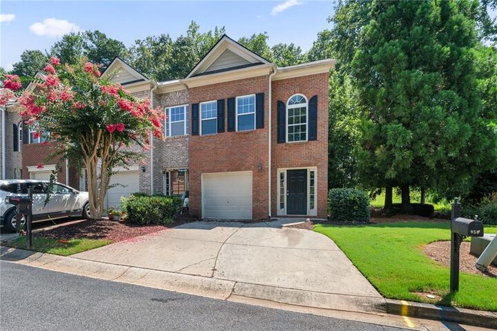 Property Photo:  950 Firethorne Pass  GA 30040 