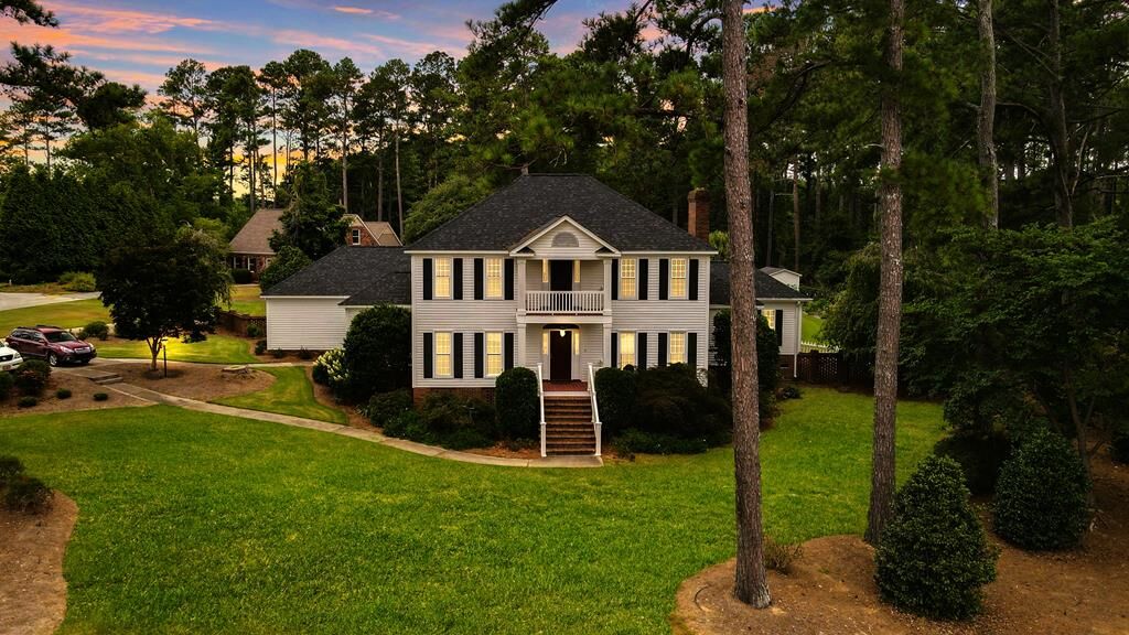 Property Photo: 130 Gatewood Drive SC 29646