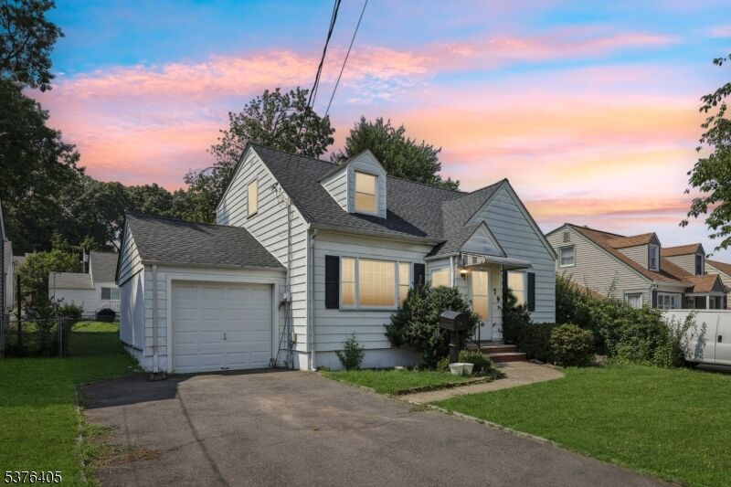 Property Photo:  79 Ridgewood Rd  NJ 07012 