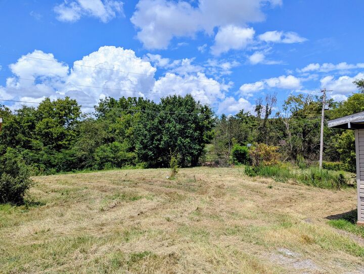 Property Photo:  8459 Ky-90  KY 42633 