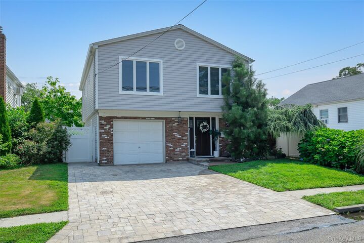 Property Photo: 29 S Bay Drive NY 11702