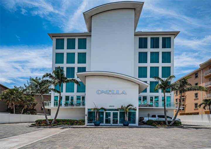 Property Photo:  19816 Gulf Boulevard 502  FL 33785 