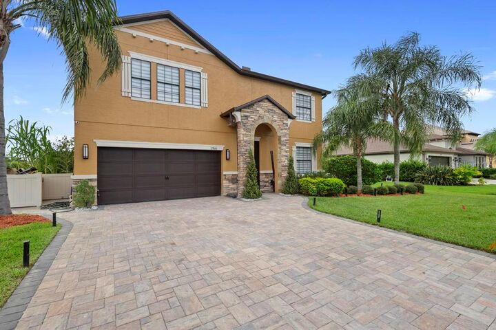 Property Photo:  2840 Lafayette Trace Drive  FL 34772 