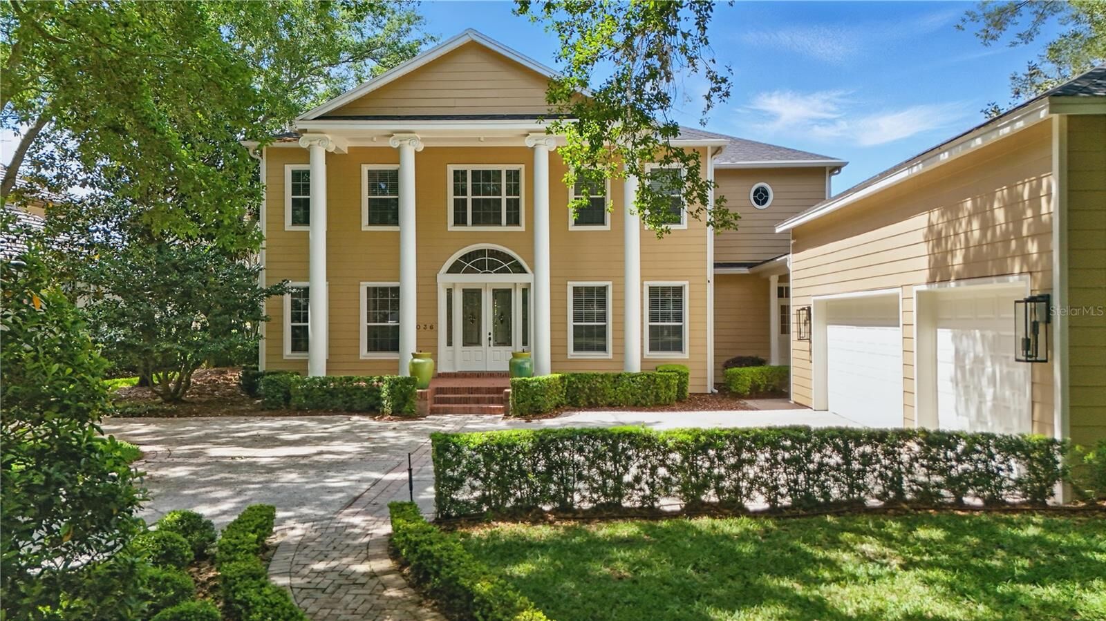 Property Photo: 6036 Greatwater Dr FL 34786