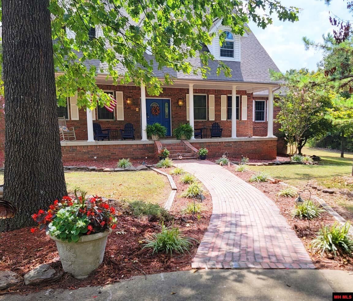 Property Photo:  180 Oak Tree Terrace  AR 72653 