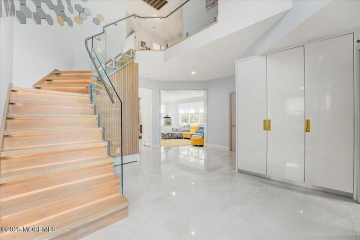 Property Photo:  4 Justin Drive  NJ 07936 