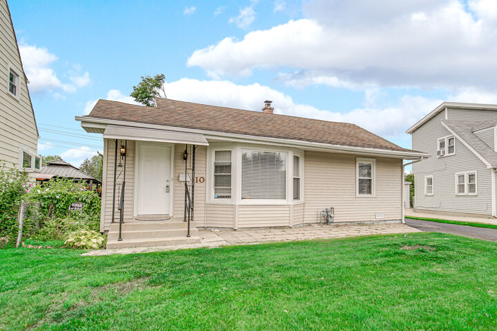 10 E Belle Drive  Northlake IL 60164 photo