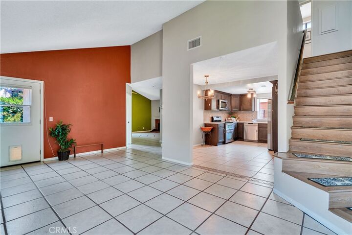 Property Photo:  875 S Rexford Street  CA 92376 