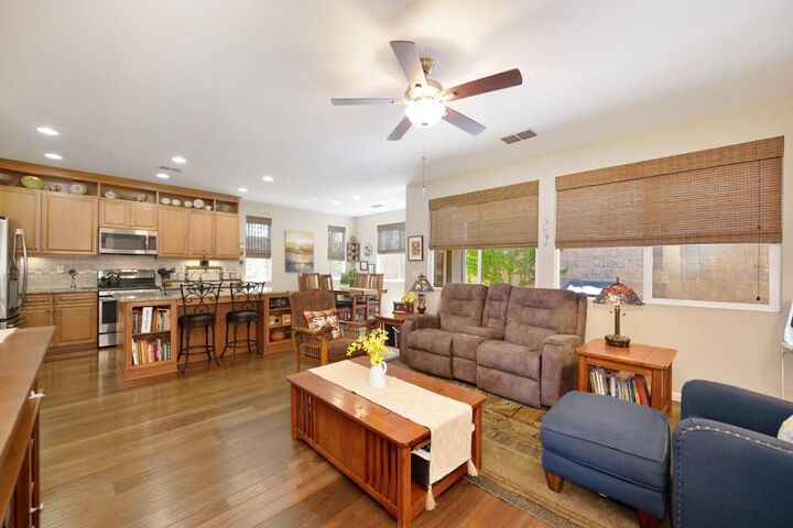 Property Photo:  9763 Dartwell Way  CA 95829 