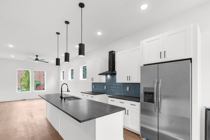 Property Photo: 2419 Batavia St TN 37208