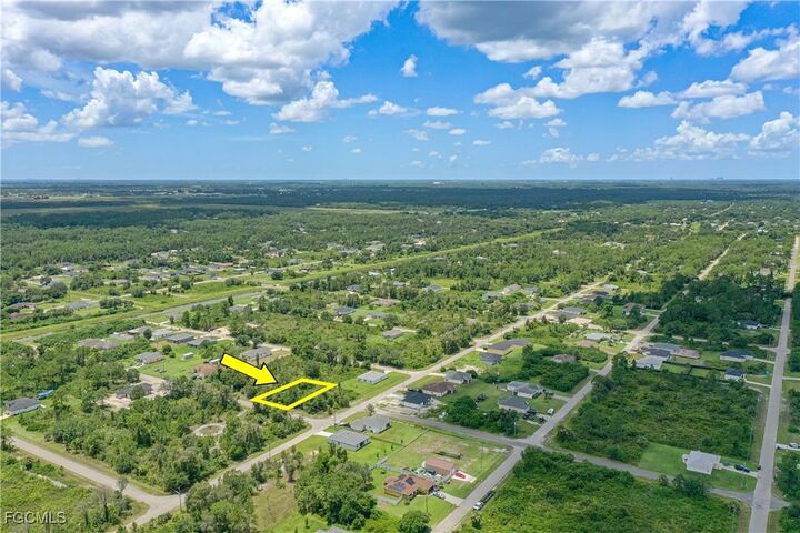 Property Photo:  6019 Olive Avenue N  FL 33971 