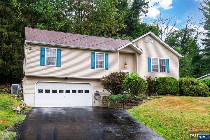 Property Photo: 99 Vreeland Avenue NJ 07403