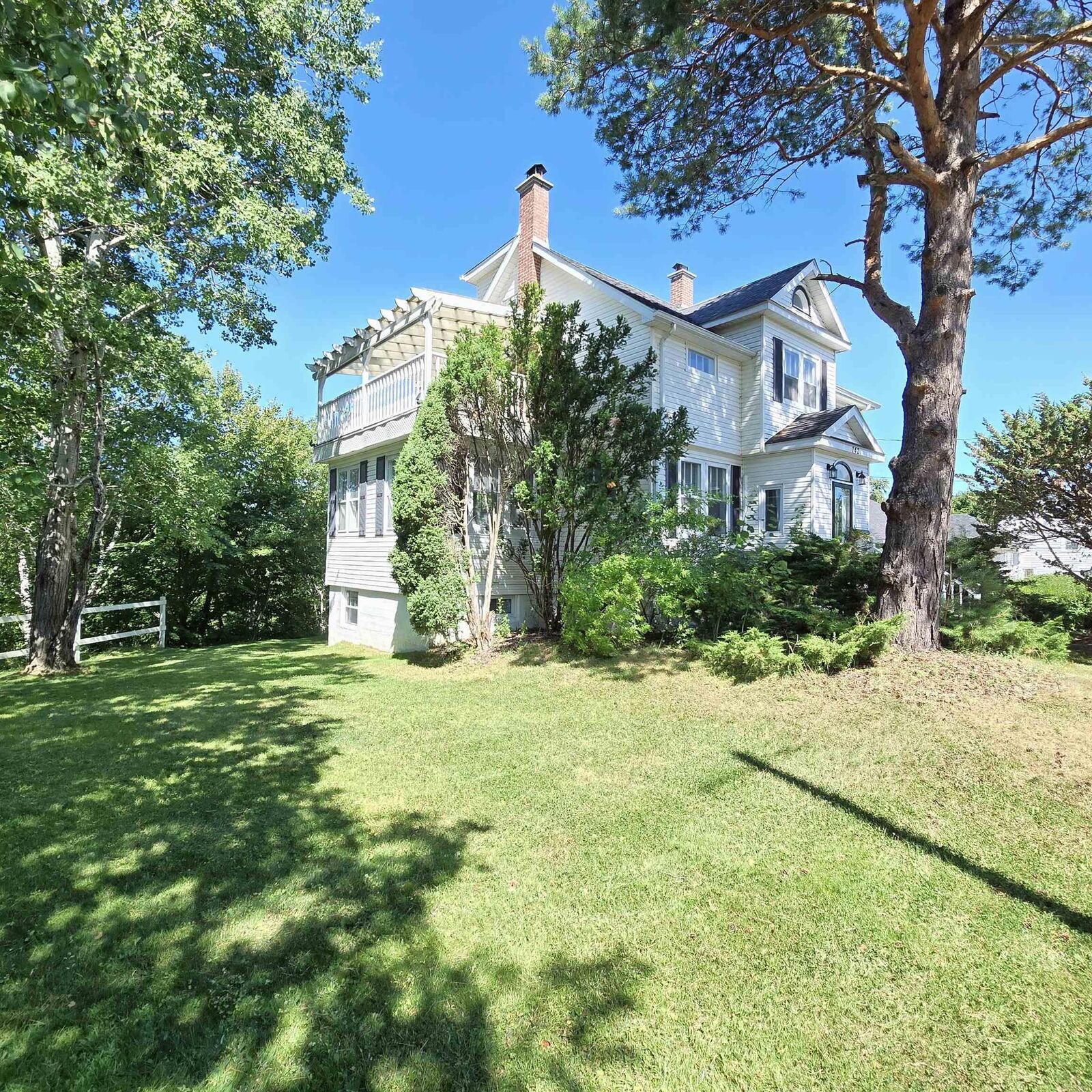 Property Photo: 142 Shandwick Street NS B1P 4V6
