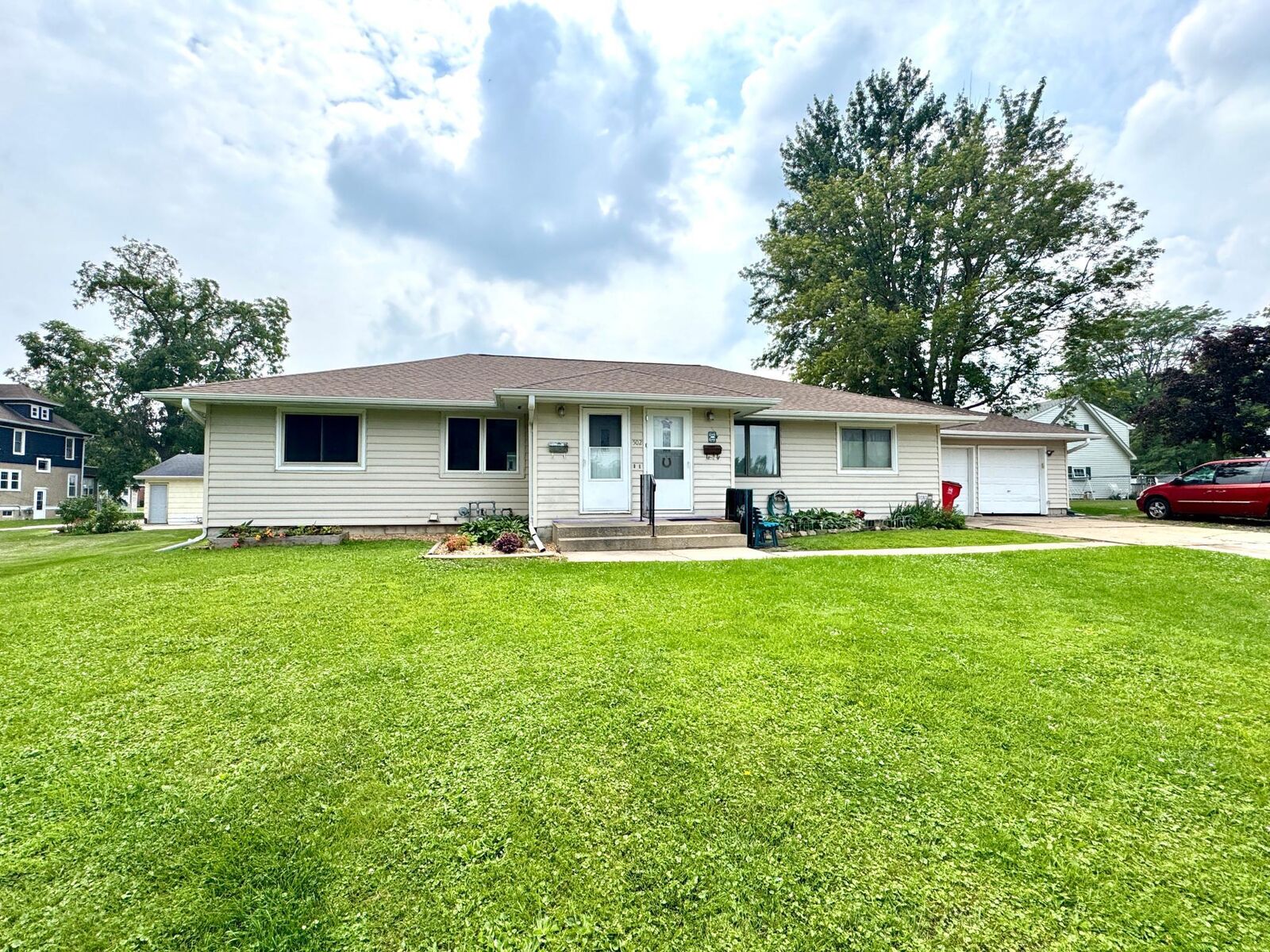 Property Photo:  502 1st Street W  MN 55976 