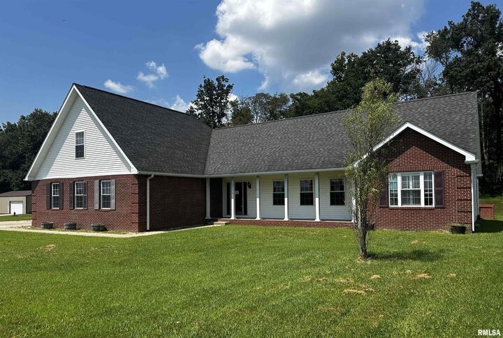 6252 Arbuckle Lane  Marion IL 62959 photo