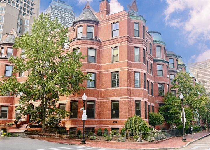 12 Cumberland St 1  Boston MA 02115 photo