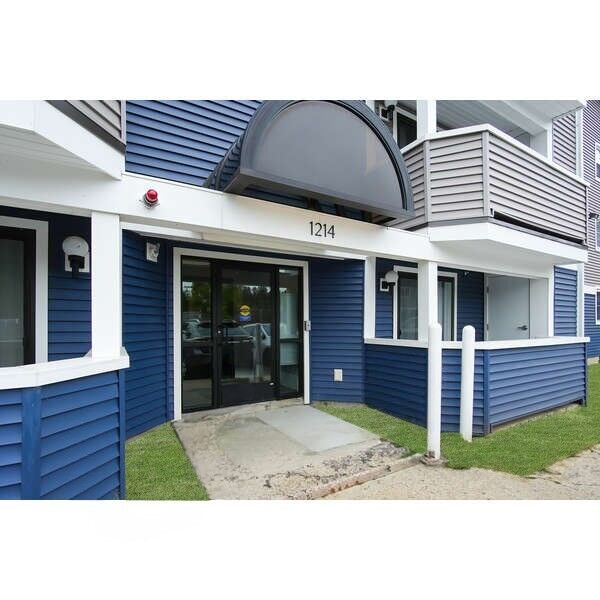 Property Photo: 1214 Vfw Pkwy 37 MA 02132