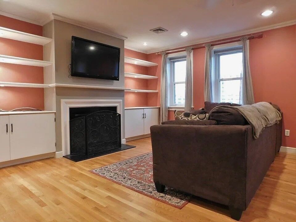 Property Photo: 110 Riverway 7 MA 02215