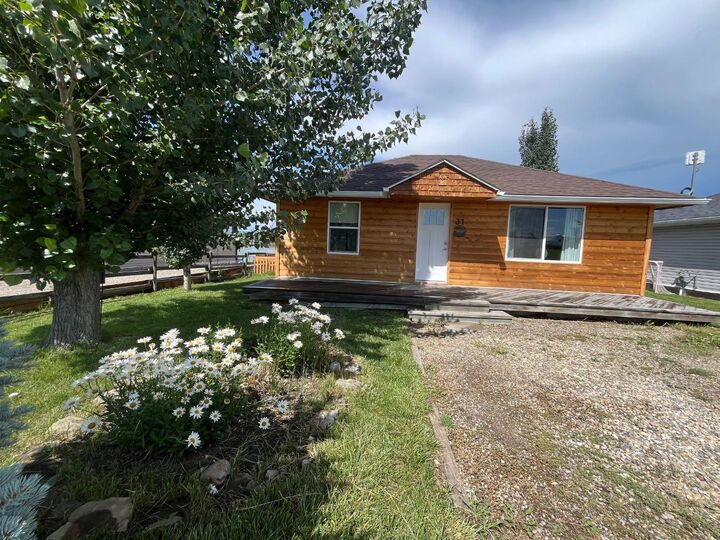 Property Photo: 31 Mountain Vista Estates Drive AB T0K 1E0
