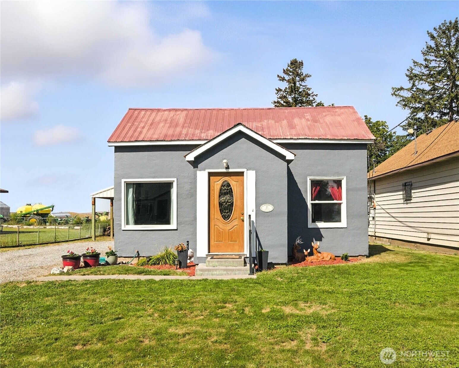 Property Photo:  26  Walnut  WA 98830 