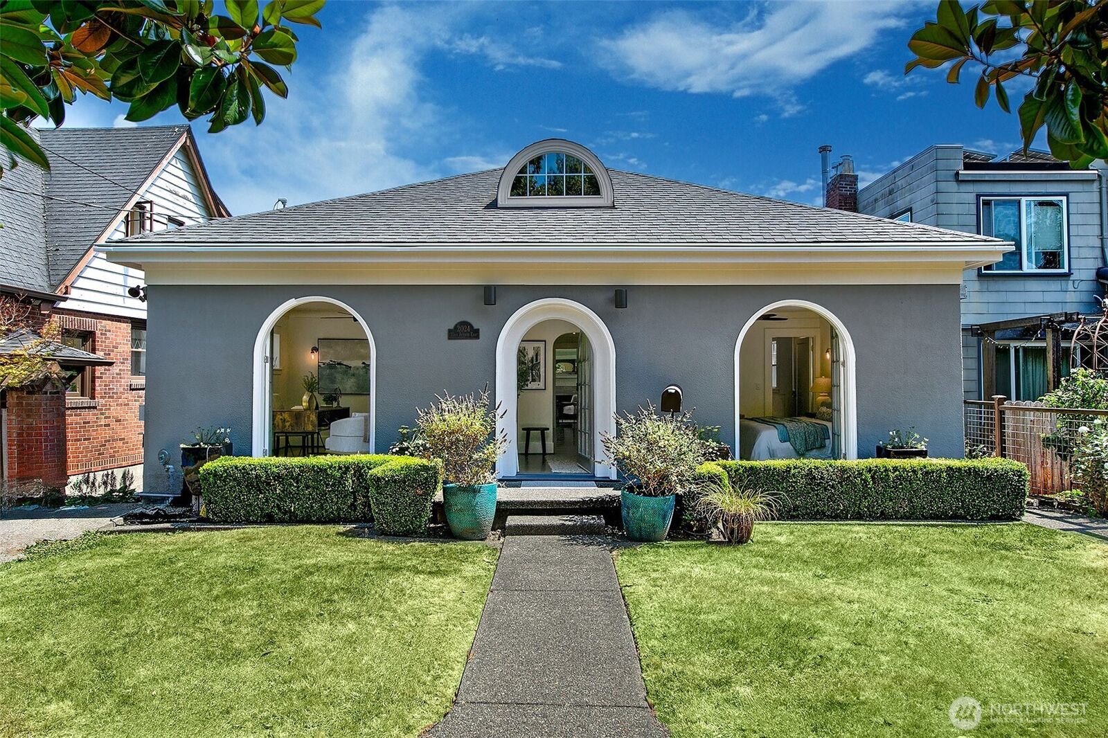 Property Photo:  2024  23rd Avenue E  WA 98112 