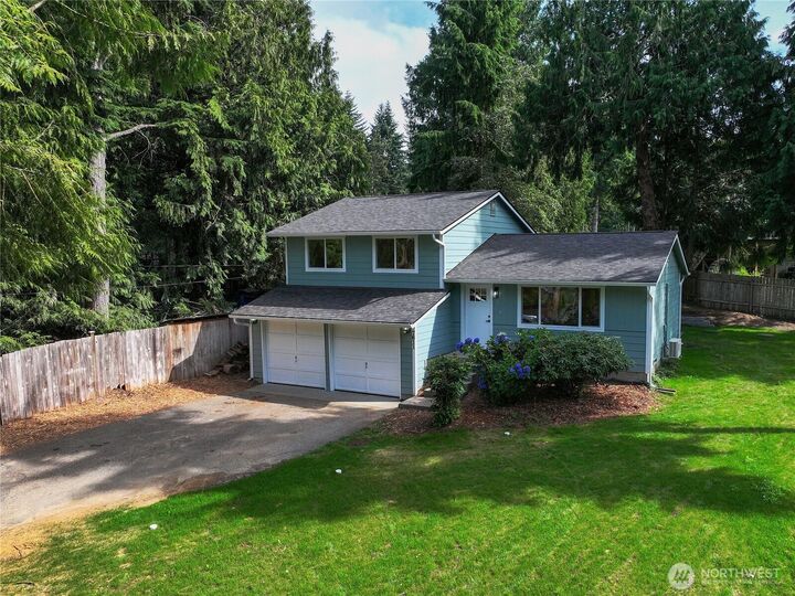 Property Photo: 7611 NE Beachwood Avenue WA 98370