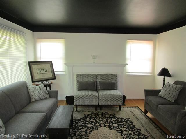 Property Photo:  7715 Donna Street  MI 48185 