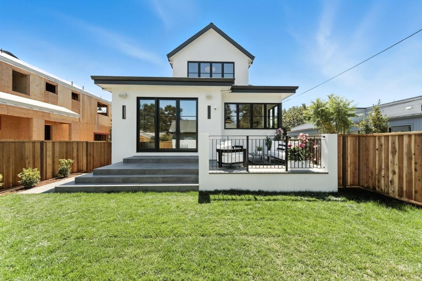Property Photo: 757 Homer Avenue CA 94301