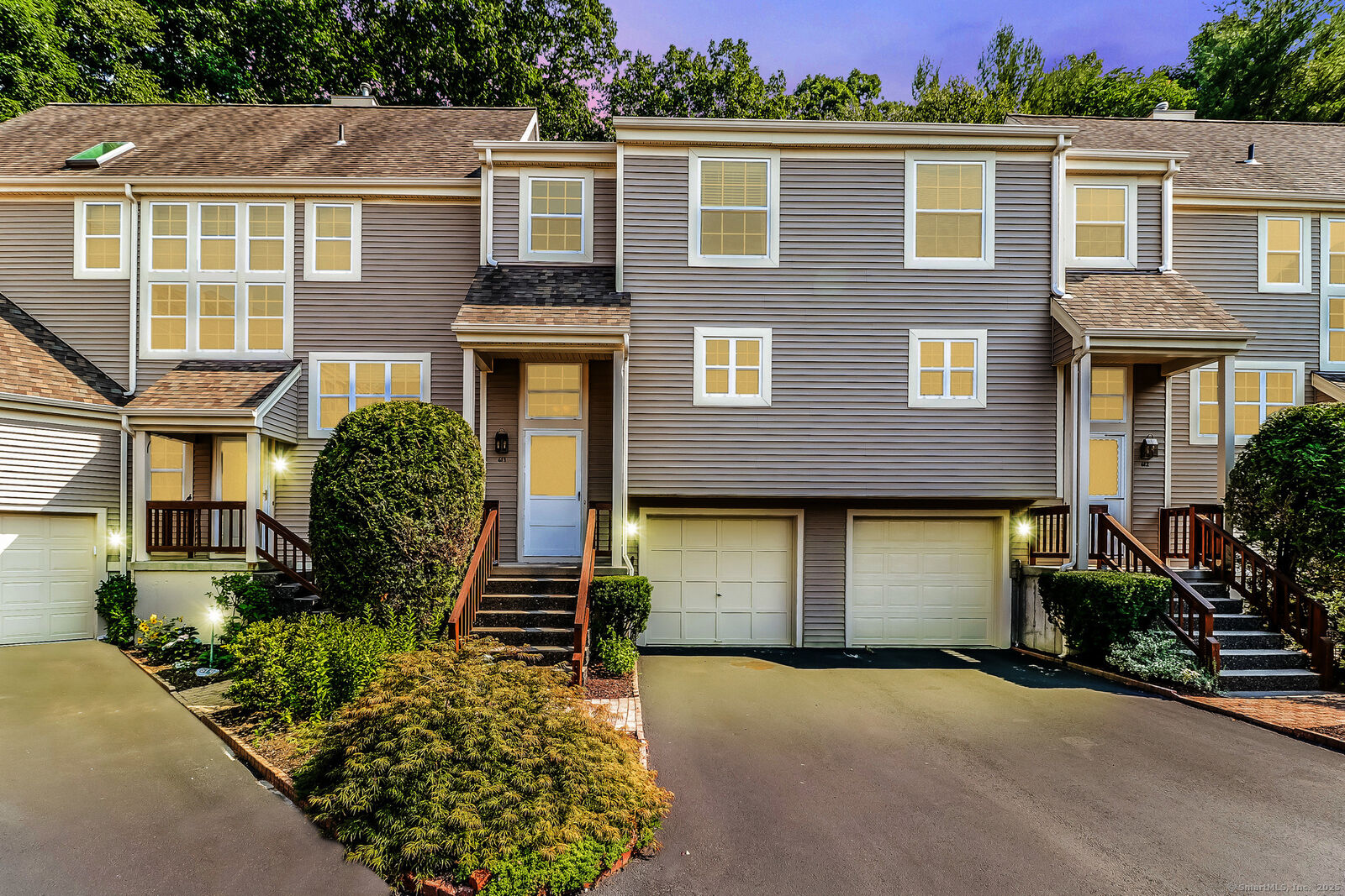 Property Photo: 613 Foxboro Drive 613 CT 06851