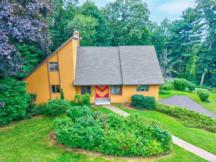 Property Photo:  76 Kent Drive  CT 06042 