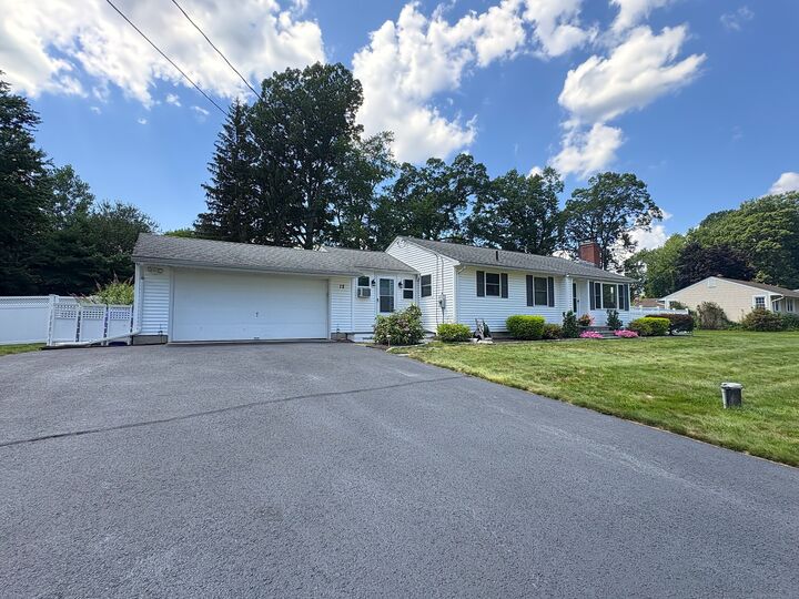 Property Photo:  12 Shady Oak Drive  CT 06082 