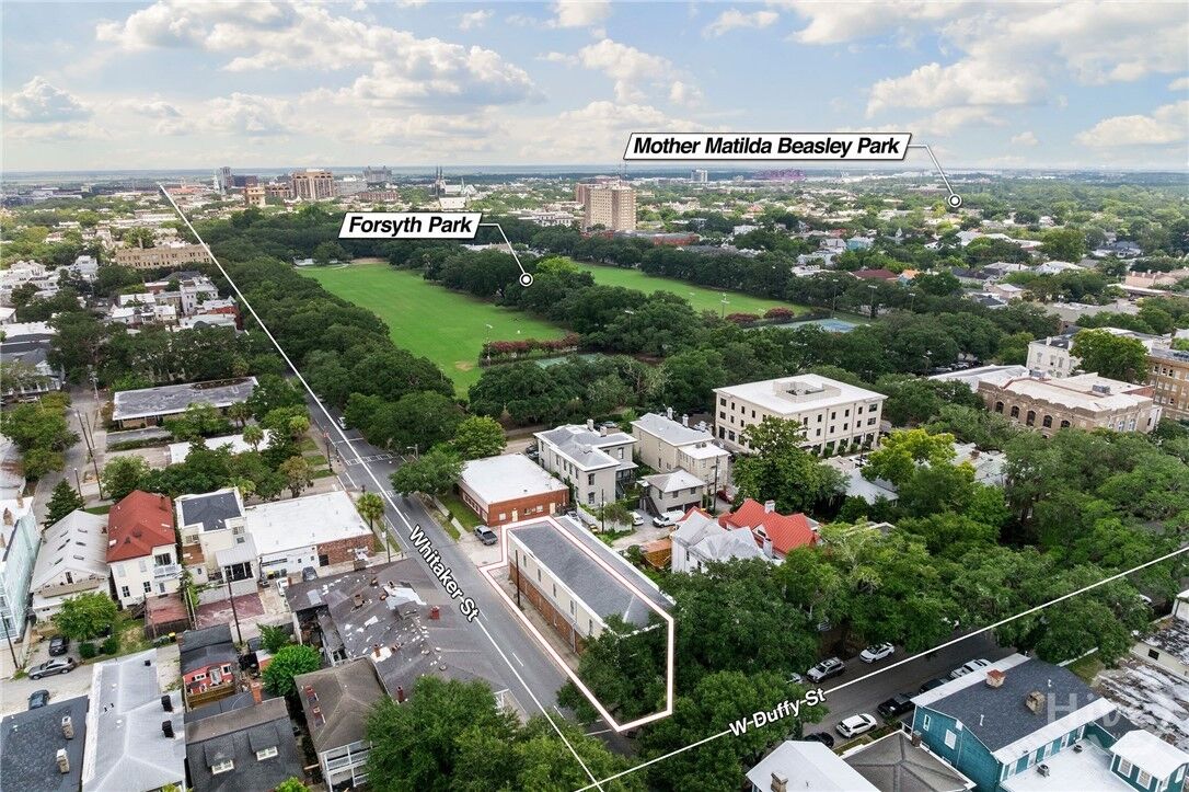 Property Photo:  20 W Duffy Street D  GA 31401 