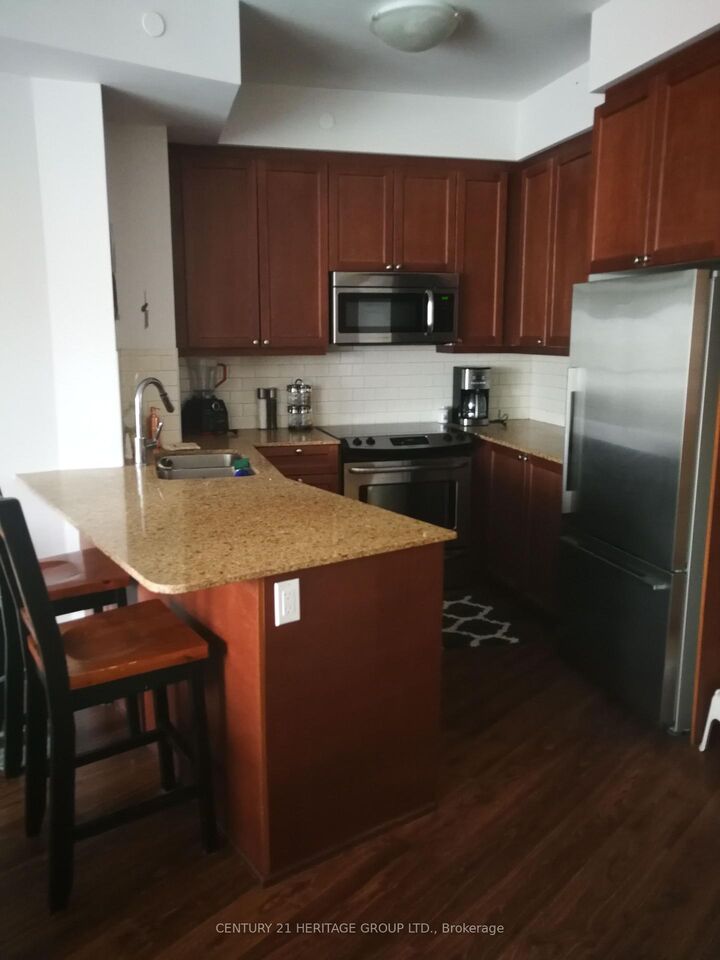 Property Photo: 25 Fontenay Court 1607 ON M9A 0C4