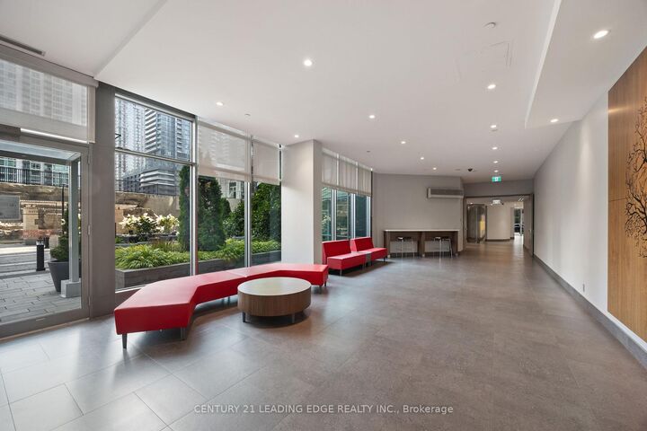 Photo de la propriété:  373 Front Street 2011  ON M5V 3R7 
