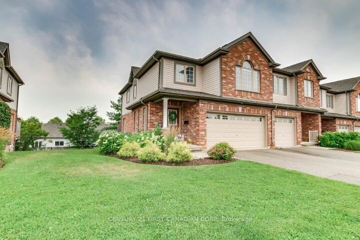 Property Photo: 441 Skyline Avenue ON N5X 4L2