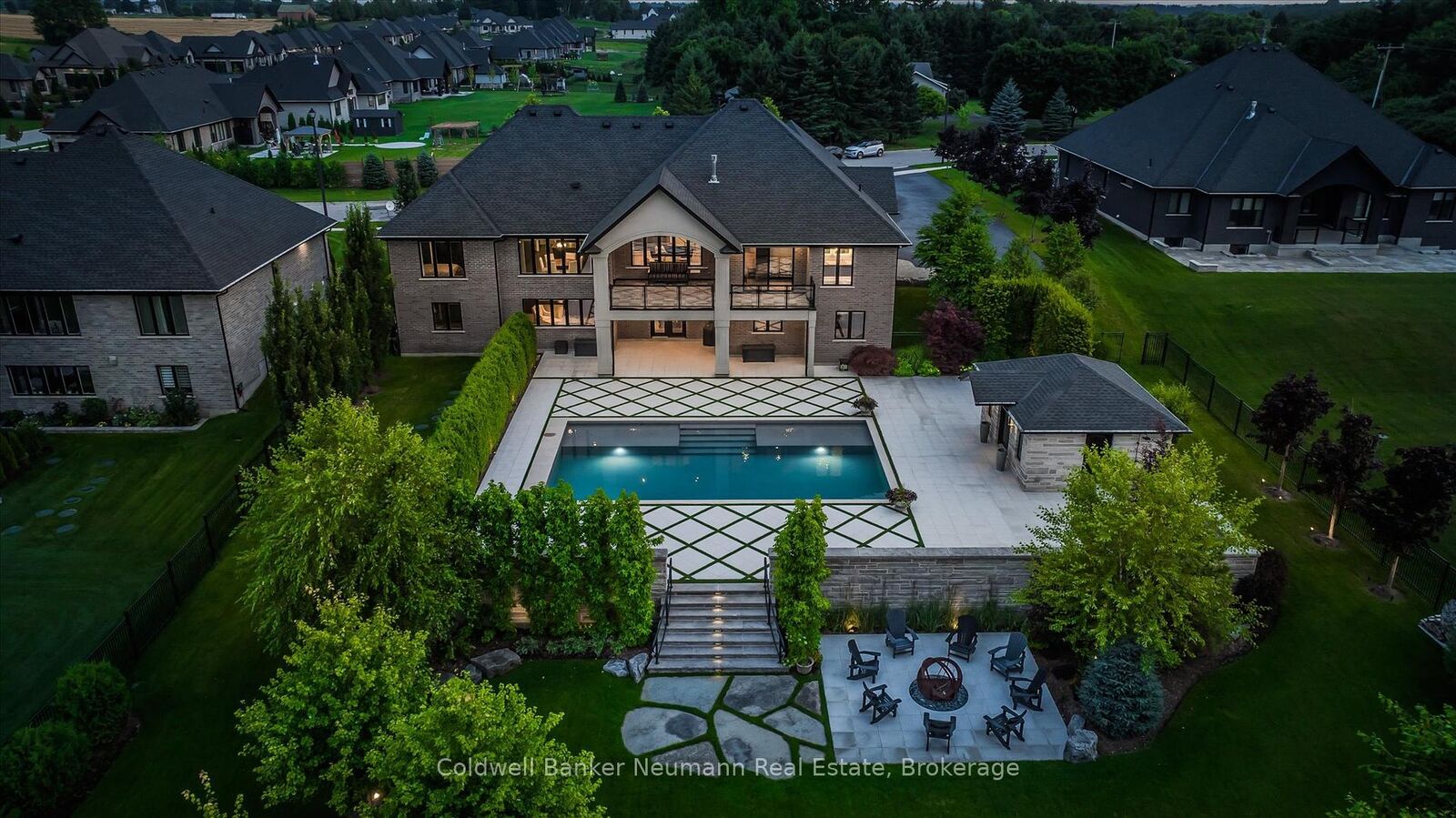 Property Photo: 14 Inverhill Road ON N0B 1B0