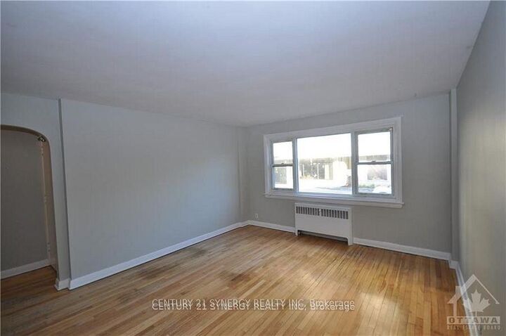 Photo de la propriété: 151 Holmwood Avenue ON K1S 2P2