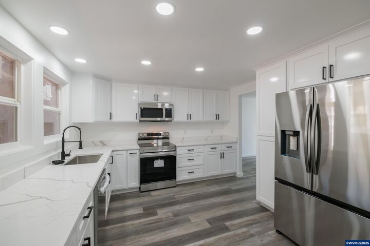 Property Photo:  3482 Wildwood Ct NW  OR 97304 