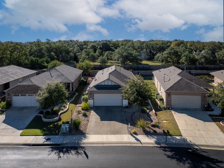 Property Photo:  307 Hobby Street  TX 78633 