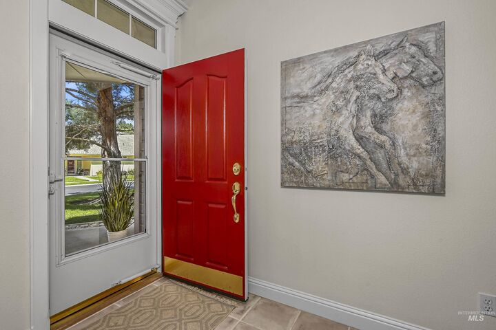 Property Photo: 2334 N Crooked Creek Lane ID 83646