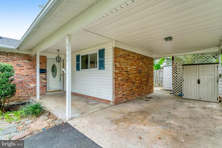 Property Photo: 8909 Victoria Road VA 22151