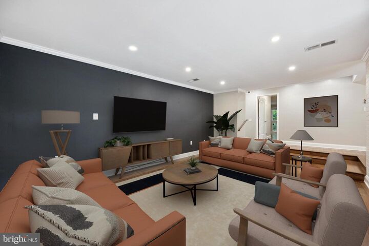 2016 Coleridge Drive 24-102  Silver Spring MD 20902 photo