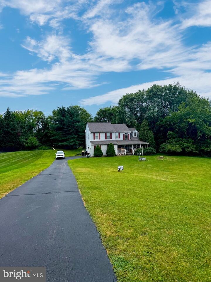 22 Windy Knoll Drive  Royersford PA 19468 photo