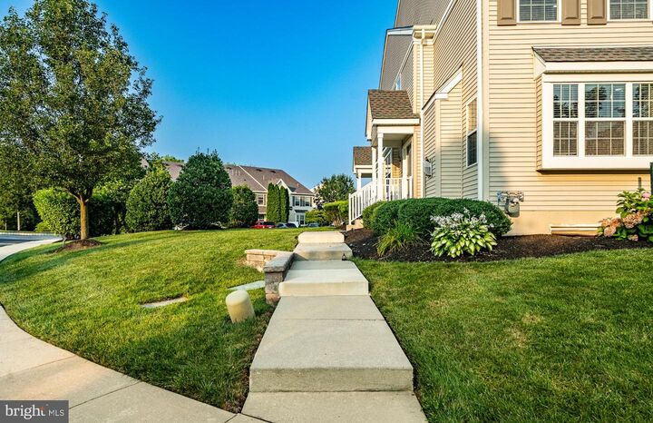 Property Photo: 11 Granite Lane 5 PA 19425