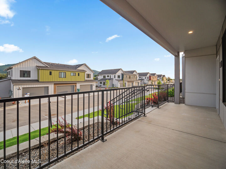 Property Photo:  997 E Railroad Ave  ID 83854 