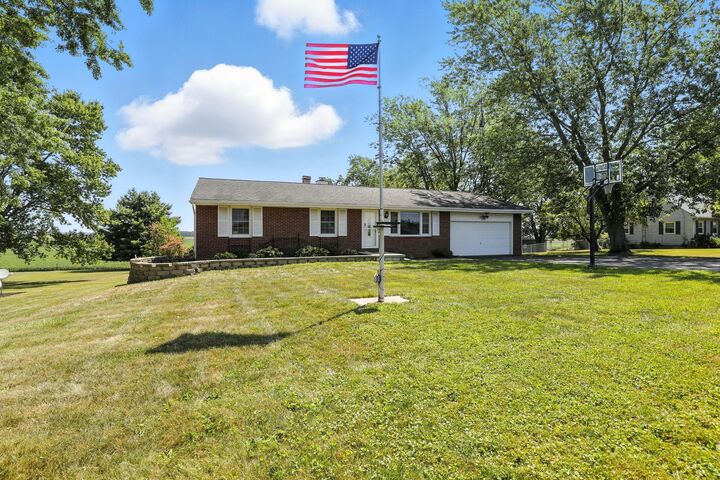 Property Photo:  3422 Hillman Ford Road  OH 43337 