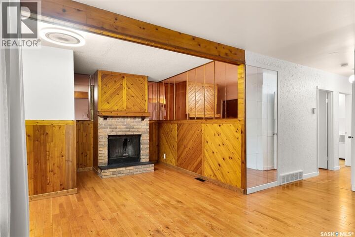 Photo de la propriété:  926 Wallace Street  SK S4N 3Y5 