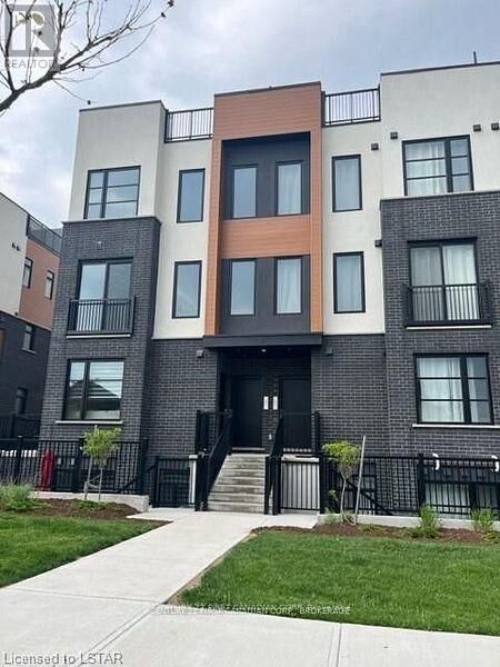 Photo de la propriété:  3900 Savoy Street South 67  ON N6P 0H9 