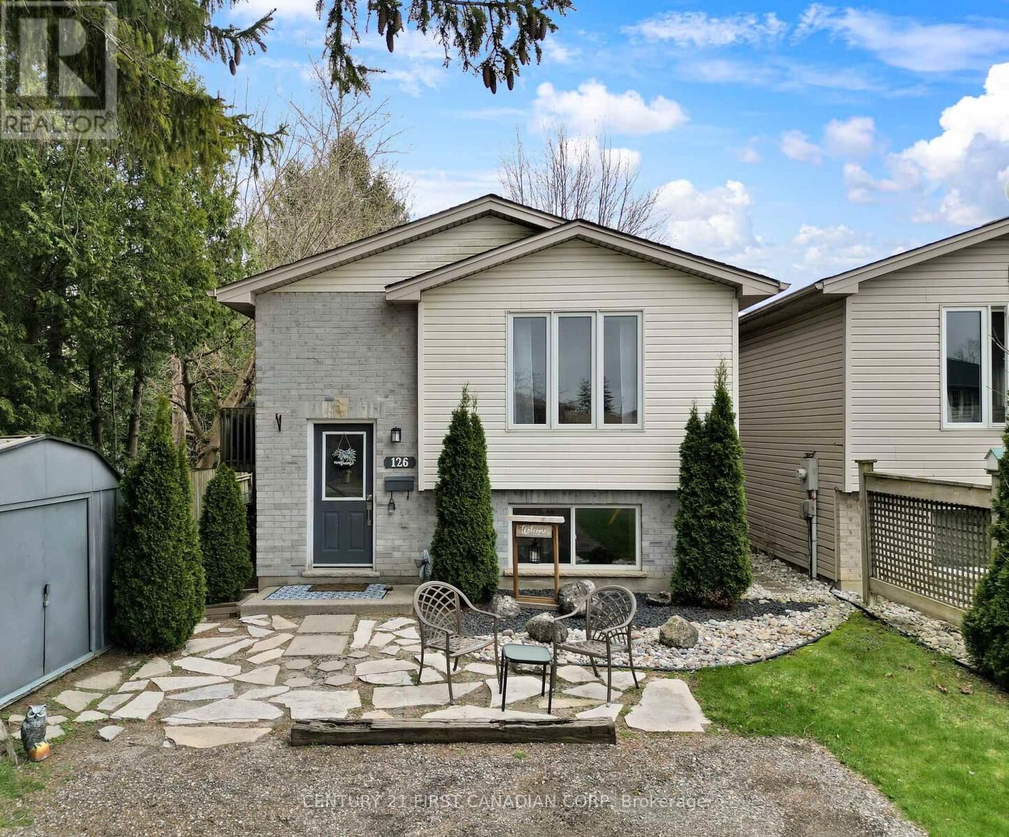 Property Photo: 126 Scott Street East ON N7G 1K2